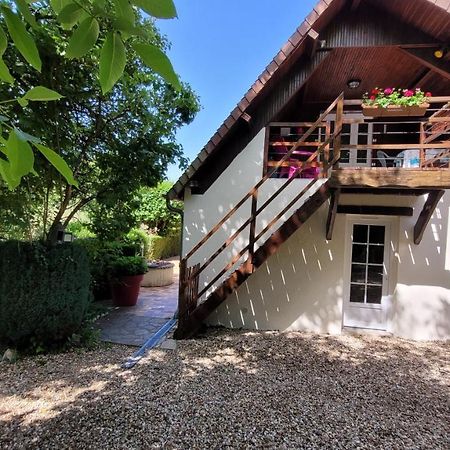 Les Riflets Bed & Breakfast Conches-en-Ouche Екстериор снимка